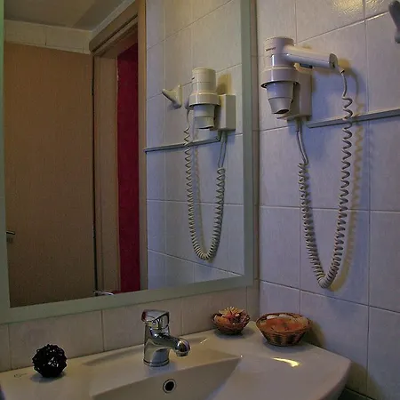 Lilia Hotel